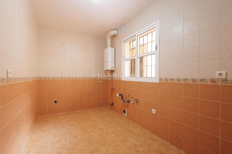 Foto 7e428119-854a-4af8-80ea-fa3aa3c36b0a. Apartament amb aparcament a Centro Alhaurín de la Torre