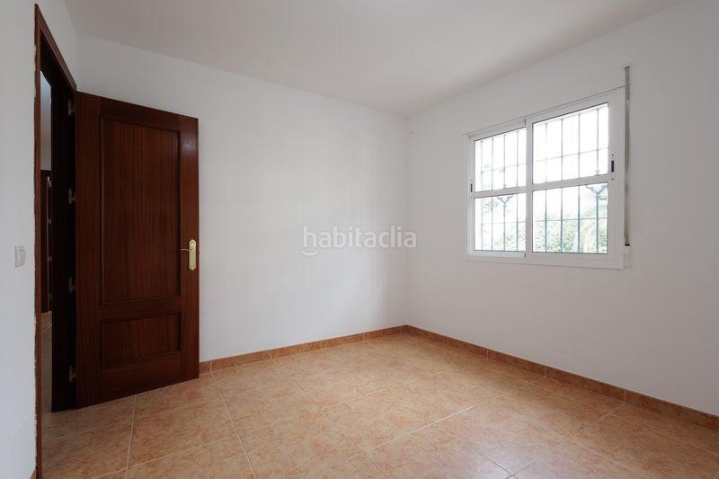 Foto a306eb04-080d-4031-adbc-13e75e124824. Apartament amb aparcament a Centro Alhaurín de la Torre