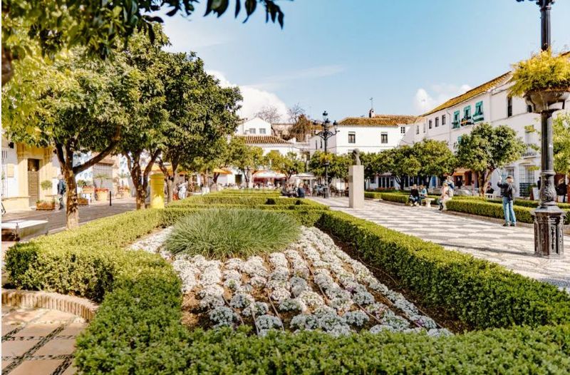 Foto 501e58f6-90d5-473e-8937-5ec25fc9da08. Casa a Zona Miraflores Marbella
