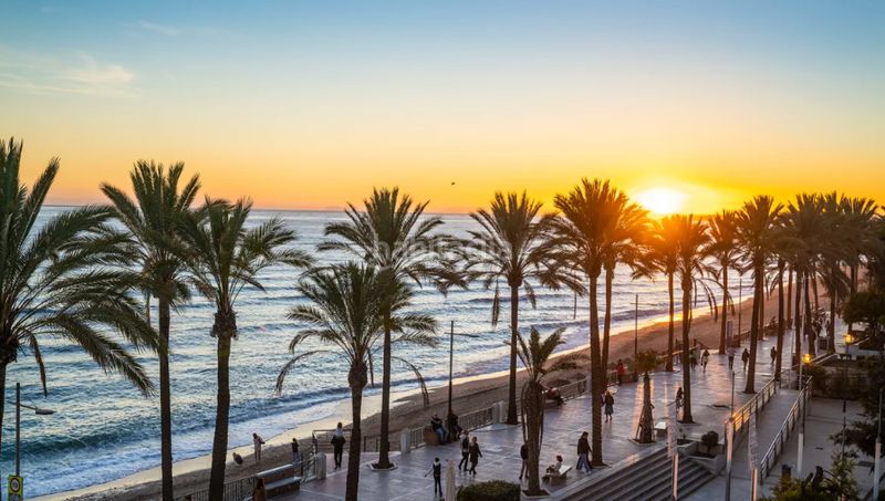 Foto 7a050040-add0-4854-bd74-dfcdd561fbdf. Casa a Zona Miraflores Marbella