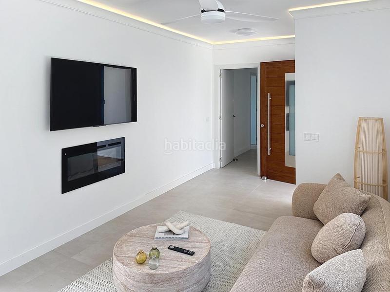 Foto 4ee5c000-c561-4c17-ace8-a9ddddea3154. Chalet villa en venta en el faro con piscina, jardín y cercanía a la playa en Mijas