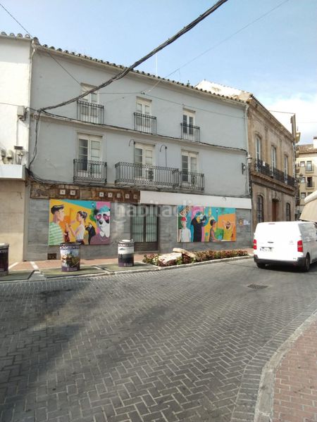 Foto dd1e58d5-9ae0-41aa-8805-d662298d7c9b. Edificio in Coín