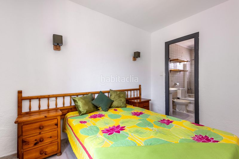 Foto 499bc99d-8834-4b19-8418-37f6217956cf. Casa aparellada amb aparcament piscina a Calahonda Mijas