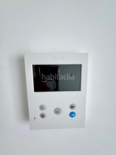Foto 05e3e98f-a18f-4335-aed8-fb9df7b9d81b. Apartamento  en venta segunda planta con terraza y excelente ubicación en Fuengirola