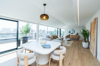 Dachwohnung in Av. Condes de San Isidro, 52
