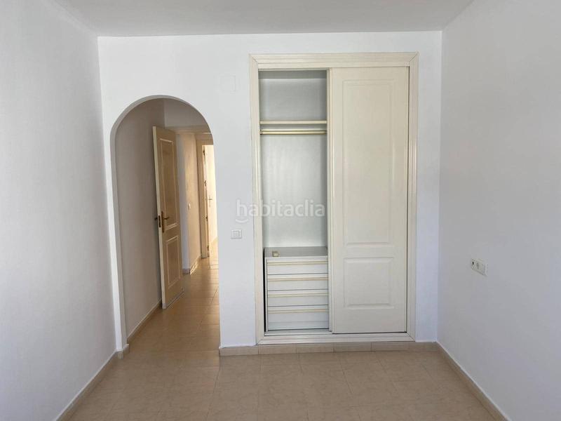 Foto d503d87a-e6a5-49cb-8eed-0bf5e9babd4f. Apartamento bonito piso en venta en las lagunas en Mijas