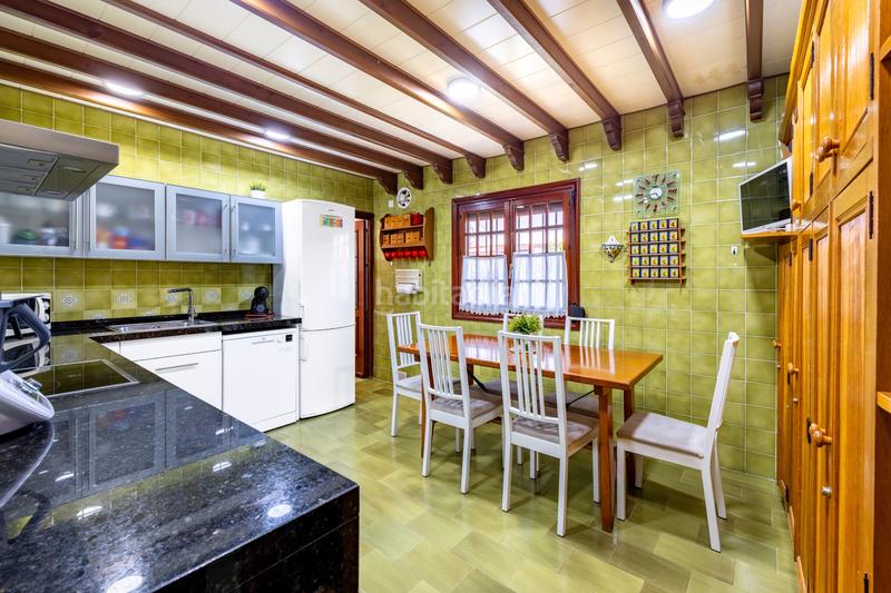 Foto 1a860c5b-2c56-4c9a-936c-2ee798855d17. Chalet mit parking pool in Puertosol Málaga