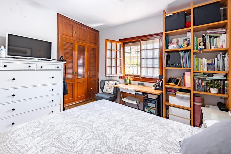 Foto e7686f6e-5262-44c2-bf5e-acf9c97d754f. Chalet mit parking pool in Puertosol Málaga