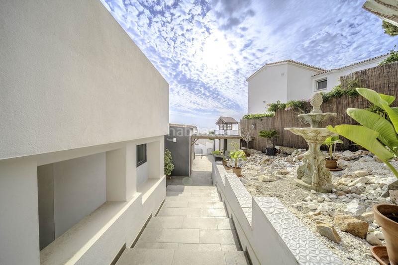 Foto 0fff65c2-4d1a-4bd2-b77b-c4ee5932f9cd. Chalet mit parking pool in Los Nadales - Tio Charles Benalmádena