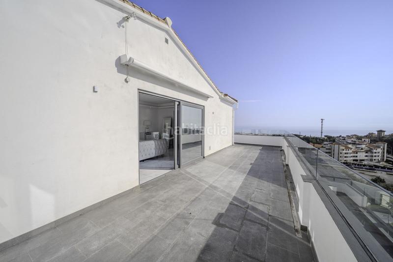 Foto 2bff6b5f-67ad-4acd-89b0-fba15df2ff3f. Chalet mit parking pool in Los Nadales - Tio Charles Benalmádena