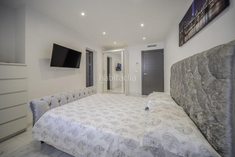 Foto 3b12bb64-6192-419e-8082-3eb32ee0db28. Chalet mit parking pool in Los Nadales - Tio Charles Benalmádena