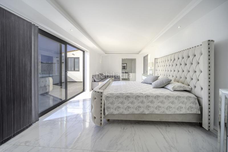 Foto 4a0721f8-c457-4017-91a1-3a1b08440f42. Chalet mit parking pool in Los Nadales - Tio Charles Benalmádena