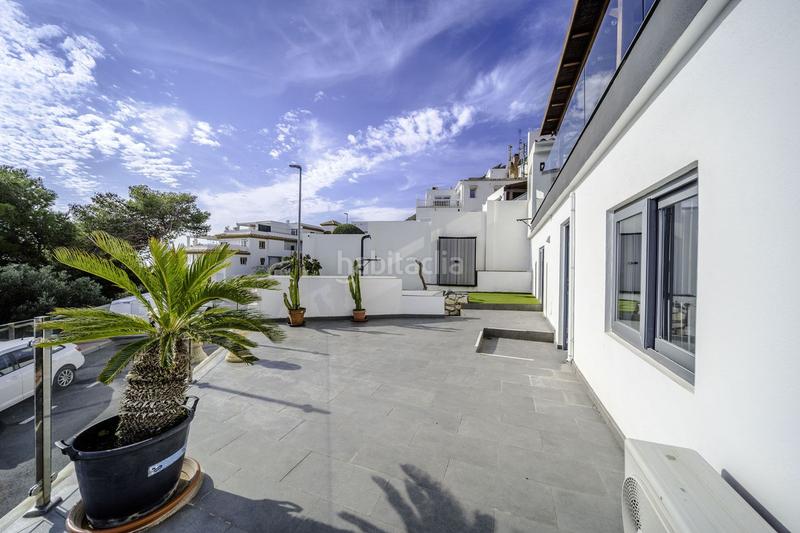 Foto 5d70a8b4-badb-4e2b-8ff0-0cb4d9775112. Chalet mit parking pool in Los Nadales - Tio Charles Benalmádena