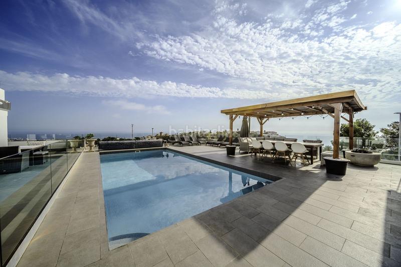 Foto 8b2a732e-0d00-48ba-9023-d0684dfbda36. Chalet mit parking pool in Los Nadales - Tio Charles Benalmádena