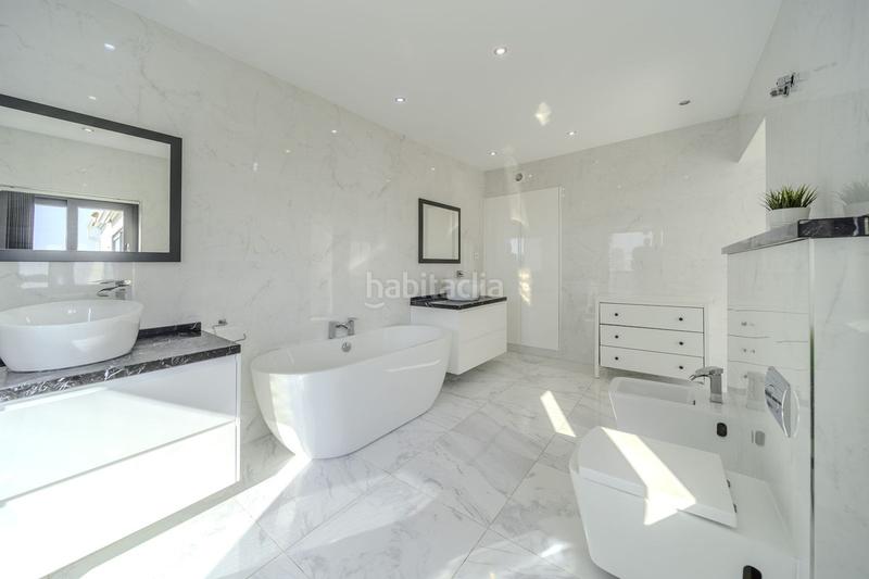 Foto fca32657-dc10-42bc-ba20-d1d2cd728c01. Chalet mit parking pool in Los Nadales - Tio Charles Benalmádena