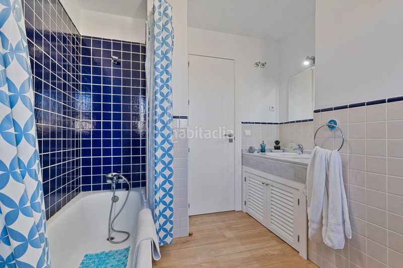 Foto 1b812a8d-a7da-4bf9-9328-65a0aa1ae897. Àtic amb aparcament piscina a Riviera del Sol Mijas