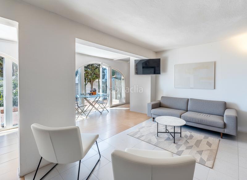 Foto 4a2df9ac-9c8d-4ba7-90f3-bd3e21afe6ac. Chalet avec parking piscine dans Calahonda Mijas