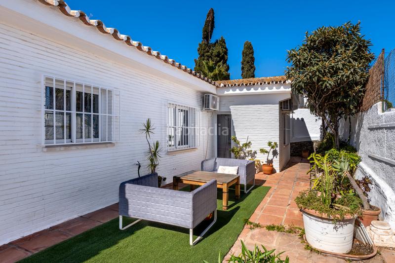 Foto 97def3bf-72fa-4bb8-abab-ff29f9de0ff7. Chalet avec parking piscine dans Calahonda Mijas