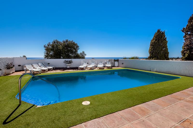 Foto c565d976-3fb5-481b-bff7-d929e2c829ce. Chalet avec parking piscine dans Calahonda Mijas