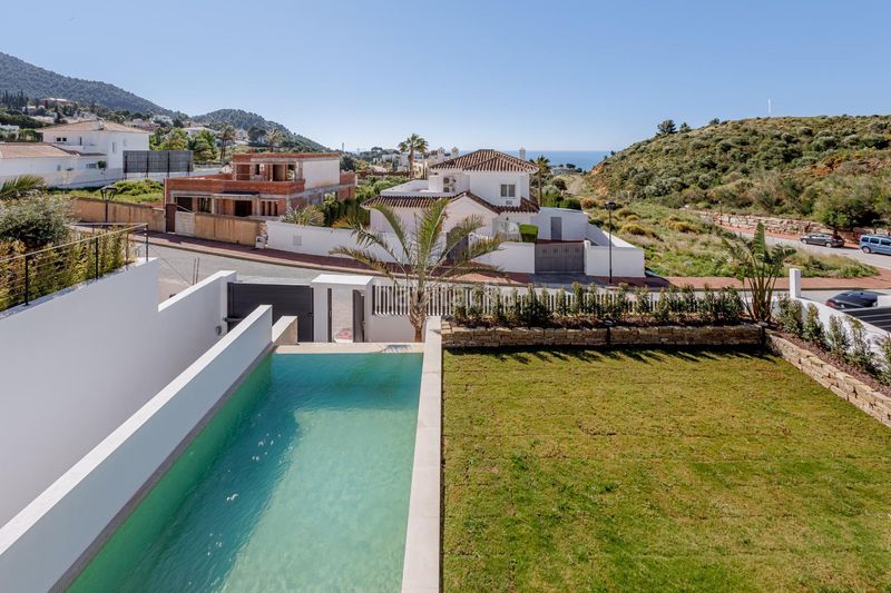 Foto 00d0482e-b870-408d-b869-0ec1ad4b0b01. Chalet in urbanizacion buena vista in Mijas pueblo Mijas