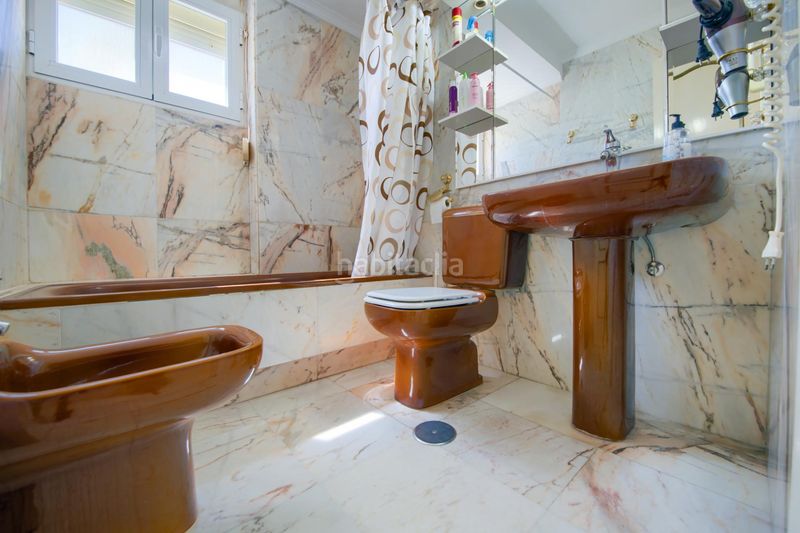 Foto 001a33a7-bc9a-4d7b-bd29-b75ccc1f10fe. Apartament amb aparcament a Playa de los Boliches Fuengirola