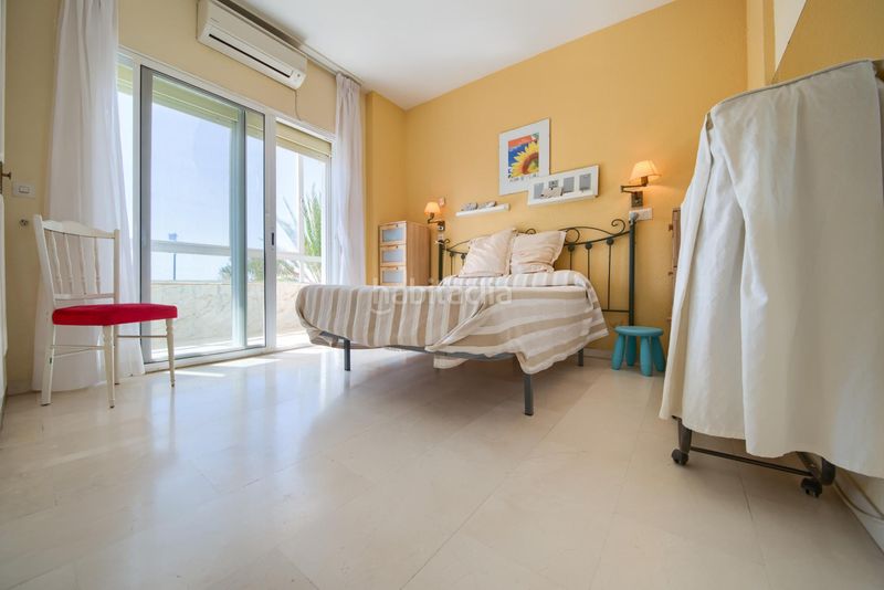Foto 006fd21d-3c0c-4831-be24-020e8d3ffc27. Apartament amb aparcament a Playa de los Boliches Fuengirola