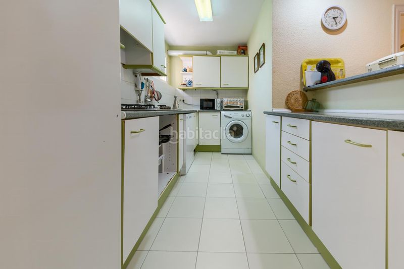 Foto 550ccba4-5ebc-479e-8496-9fe65de28096. Apartament amb aparcament a Playa de los Boliches Fuengirola
