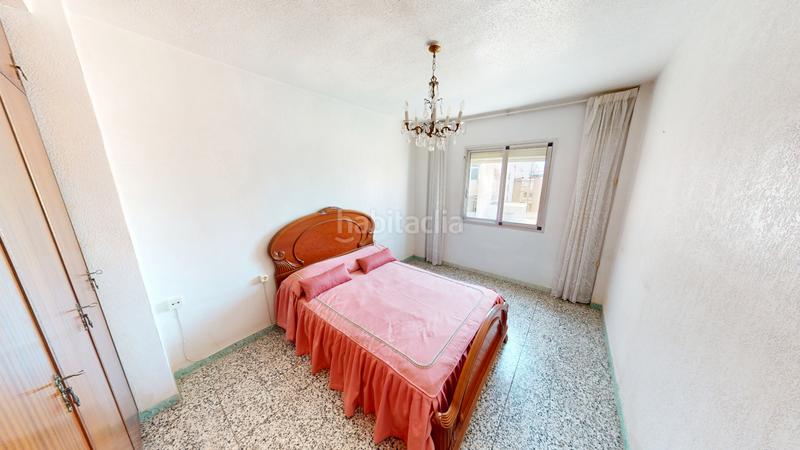 Foto 3044b378-65a6-4e3b-bbb4-d25c28385d73. Piso ático en venta en calle del plus ultra en Carolinas Altas Alicante