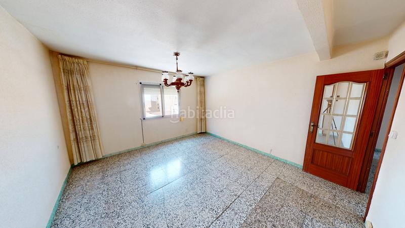 Foto 961b3e9b-a49d-4e2f-961e-9d43bf44b2b9. Piso ático en venta en calle del plus ultra en Carolinas Altas Alicante