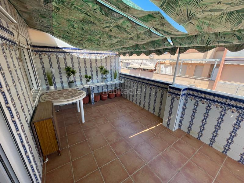 Foto c200bf2e-2f9c-4e44-a15c-fc5d3e6f293d. Piso ático en venta en calle del plus ultra en Carolinas Altas Alicante