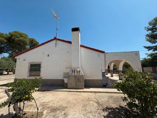 Chalet  Urbanización llano pastores. Tu refugio de paz en urbanización llano pastores