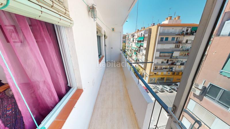 Foto 76070dd6-d83e-4f6a-a4d8-a96b11951cab. Piso  en venta en enrique monsonis domingo en Alicante
