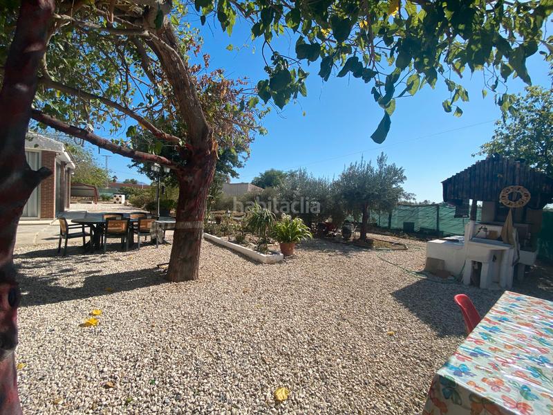 Foto 7594c5ef-b332-4d58-a6b9-4d251fbaca0a. Masía en camino de los vientos 8c chalet finca rustica en Alicante