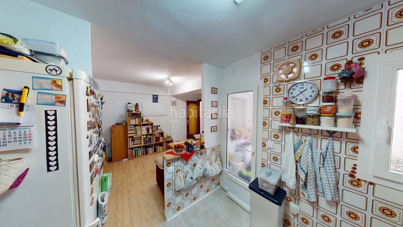 Foto f80bbbbf-2f99-4421-b67a-132ff1c419ec. Flat in Carolinas Altas Alicante