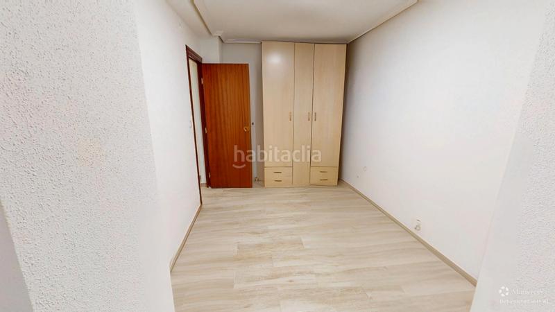 Foto f2751396-caa9-4e1d-b8d6-b82246b039be. Appartamento in Carolinas Altas Alicante