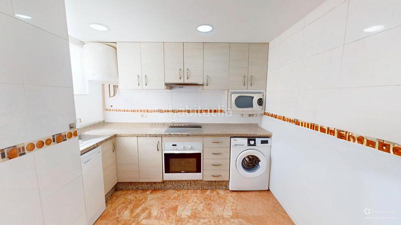 Foto 33ef0e98-0415-42e2-b135-c02709e31878. Appartamento in Carolinas Altas Alicante