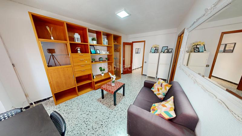 Foto c129414a-501d-46f5-826f-37243d4a3d95. Appartamento in Carolinas Altas Alicante