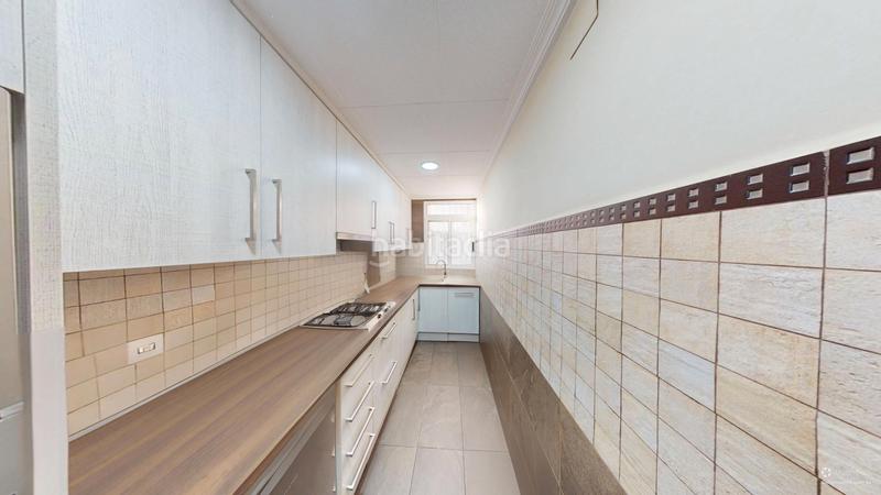 Foto 773f05d4-4e51-4d91-ba51-bb56cae40e43. Piso en calle carcagente 3 piso en caragente Villafranqueza en Alicante