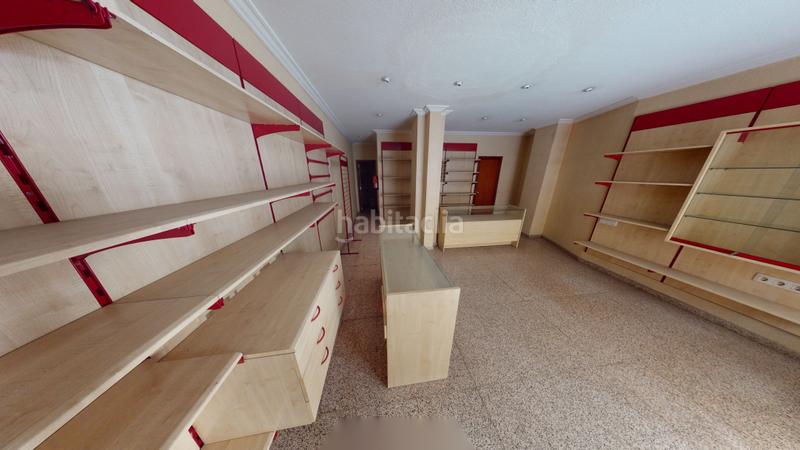 Foto 8831eab9-67da-4d3d-95f7-a378f6dba568. Local comercial local en venta | calle doctor bergez en Alicante