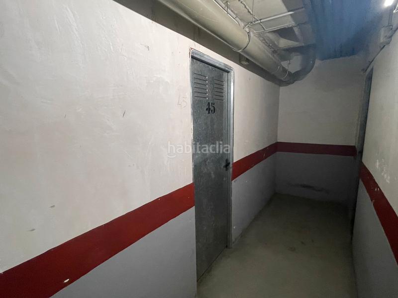 Foto 3b0a2ddb-ca96-490b-a38f-c196c146015e. Parking voiture dans Carolinas Altas Alicante