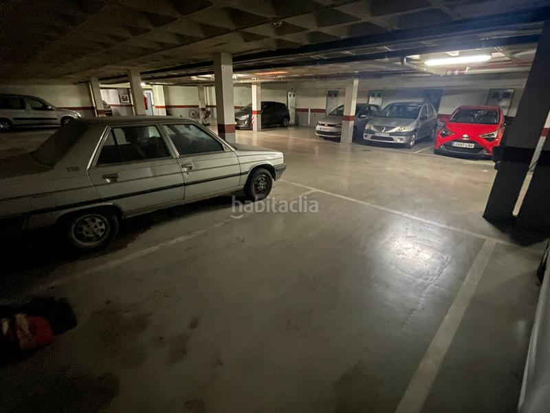 Foto bbe1602c-67ae-4bfe-b9be-67922a0d8c9f. Parking voiture dans Carolinas Altas Alicante