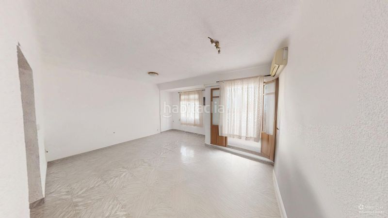 Foto 16c209fd-30a8-4f16-a827-4f5653291cdf. Pis a Carolinas Altas Alicante