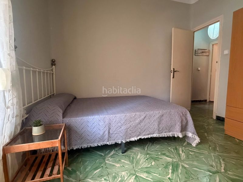 Foto cf740600-e79a-4bc1-9bd4-f74e29ea63f2. Appartement dans Carolinas Altas Alicante