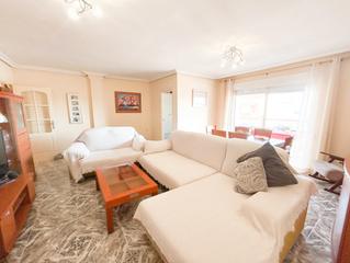 Penthouse in Parque de las Naciones. Atico soleado con espectacular terraza en el centro de torreviej
