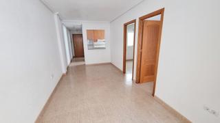 Apartamento  Rambla juan mateo garcía. ¡descubre tu nuevo hogar en el corazón de torrevieja!
