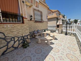 Maison  Calle licenciado vidriera. Impecable bungalow planta baja con piscina comunitaria!!