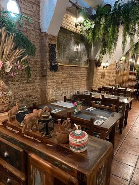 Foto b2cd3fb4-b2e6-4639-bf30-0f6b8884645e. Transfer business premise in Sants-Badal Barcelona