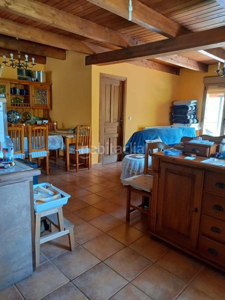 Foto 6981cc83-b0c3-4c3c-a75a-51f94ab74bd1. Maison avec chauffage dans Noceda