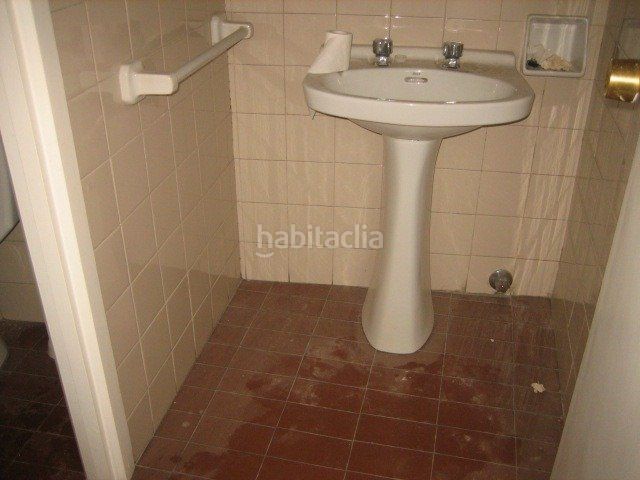 Foto 9ffd7bcd-d182-4bbf-81d0-967d0a1ca32c. Büro in Centro Ponferrada