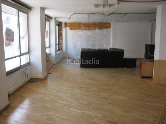 Foto f1ef0f6c-2c94-4a4a-9abc-2131260bdb7c. Büro in Centro Ponferrada